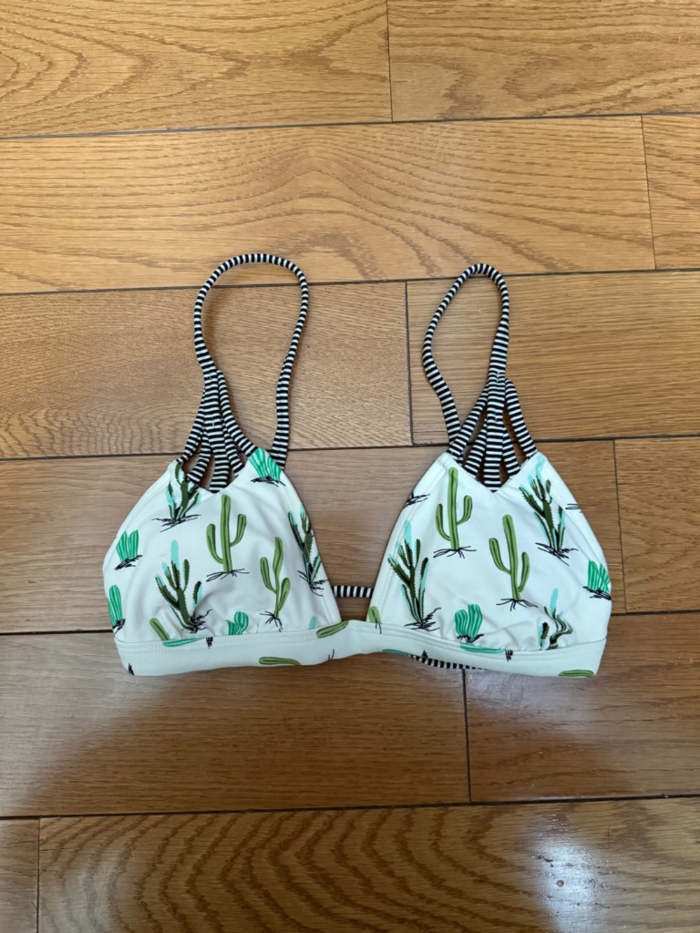 Xhilaration White Bikini Top with Green Cactus Print